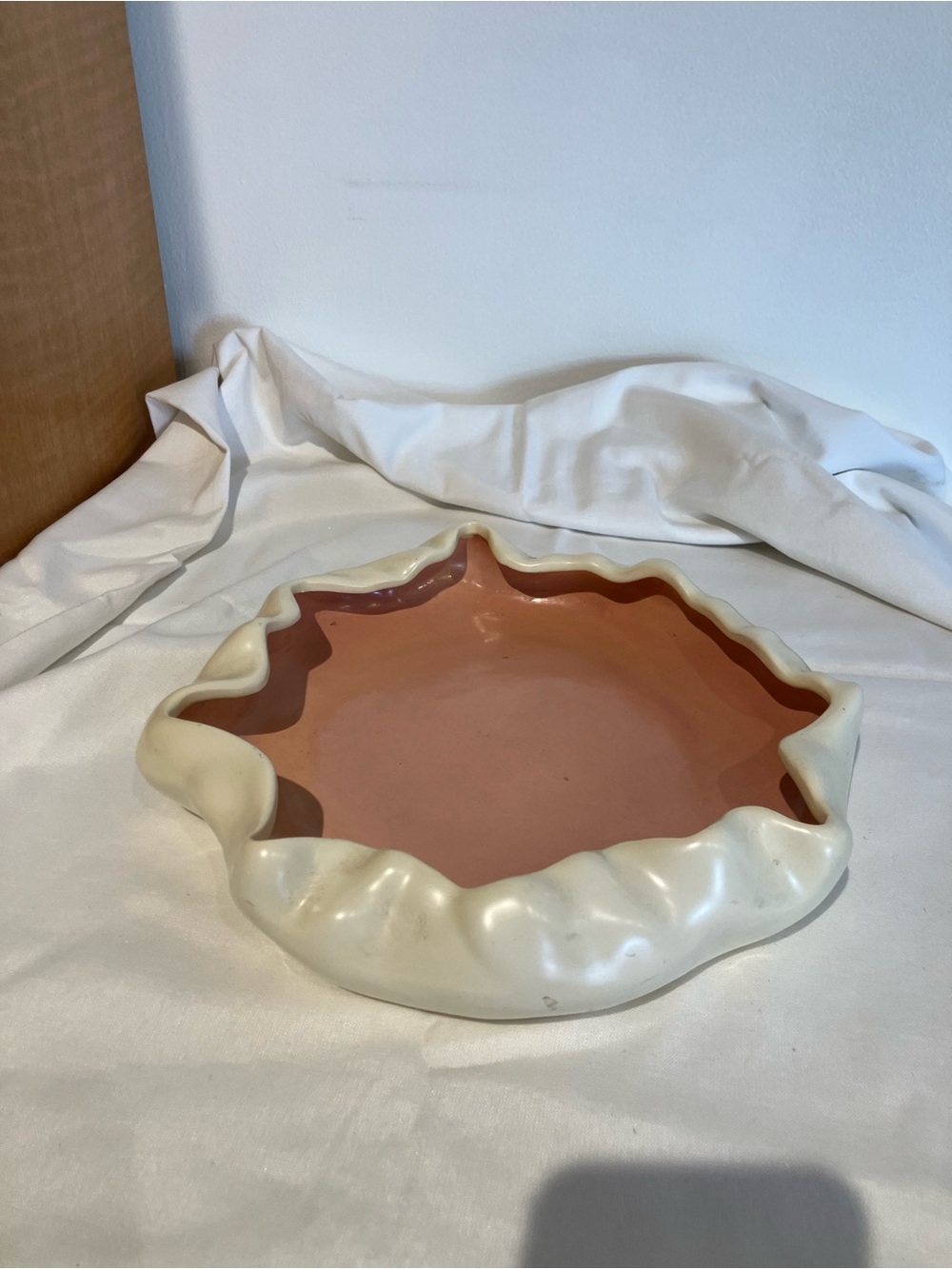 Vintage Metlox  Ceramic Bowl in Pink and Cream